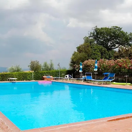 Sleeps 5 Pool Wifi *